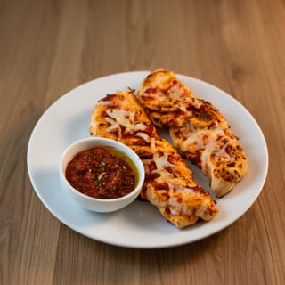 Garlic Cheese Twist